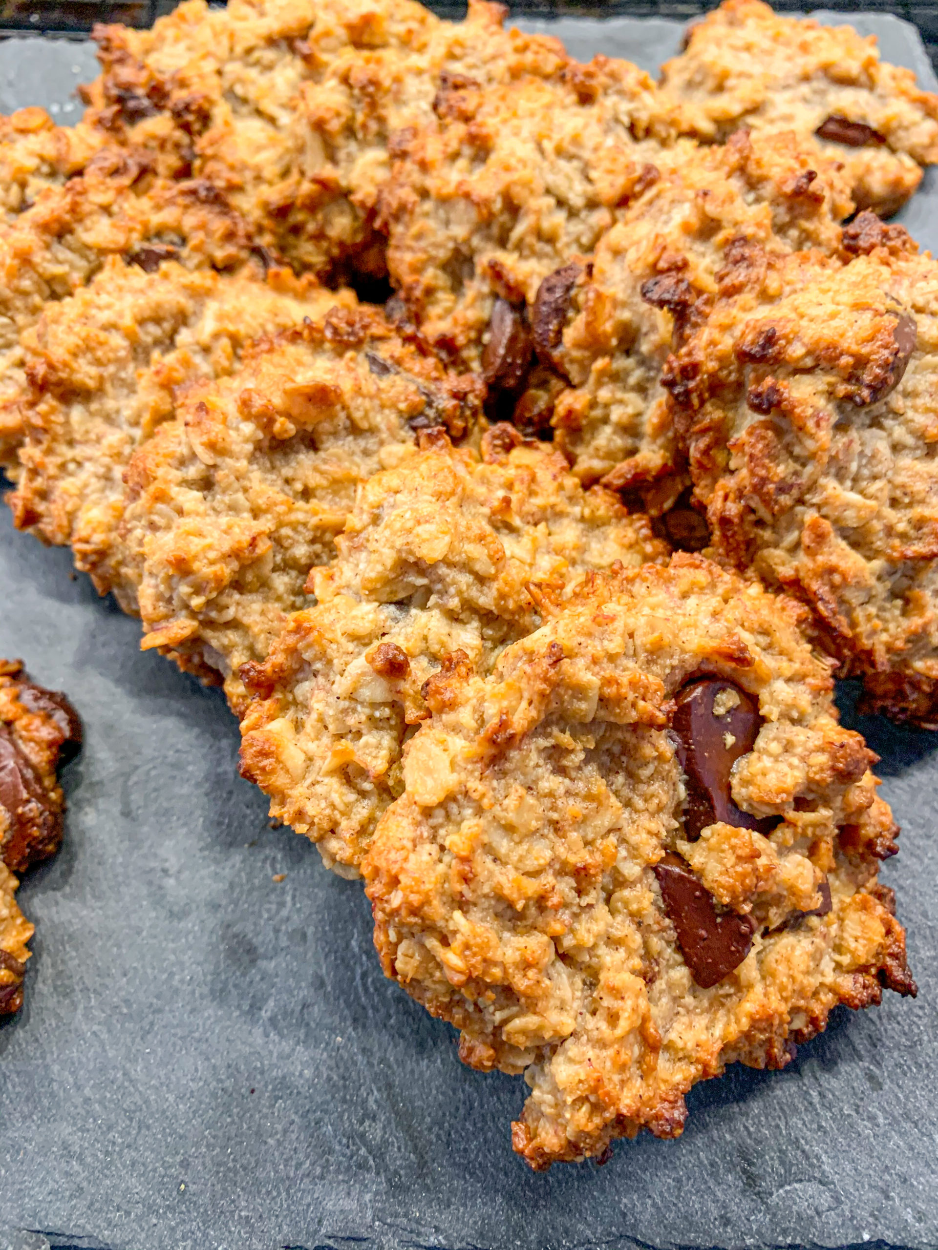 Cookies aux flocons d'avoine et au chocolat (sans gluten, vegan) - Recettes  végétariennes faciles - On mange quoi Violette